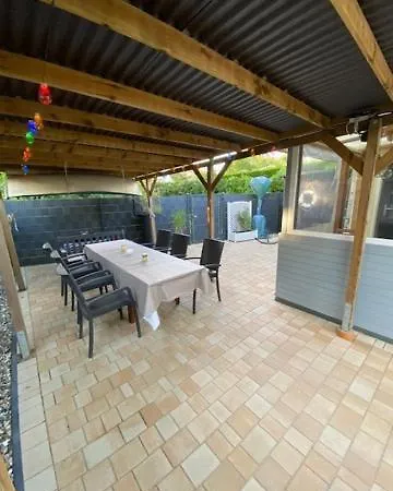 Dom wakacyjny Ostseebungalow Haninghuus